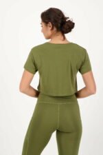 Athleisure Crop-T-Shirt grün