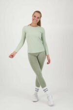 copy top lm green_Fullbody_jpg_5 (1) Comfort Top Long Sleeve light green