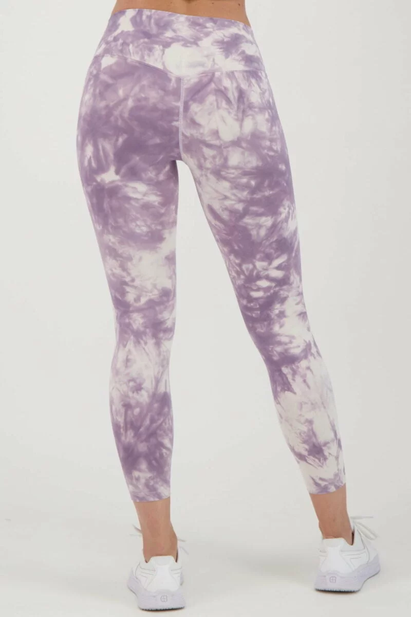 Dreamy Clouds Legging lila