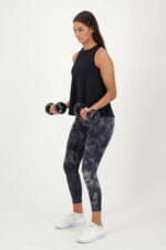 cloud black plus top new short_Fullbody_jpg_5 Comfort Top Sleeveless black