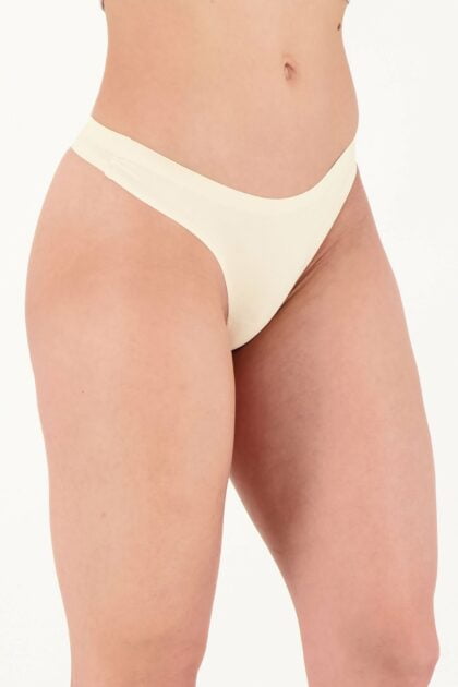 Seamless breathable thong nude