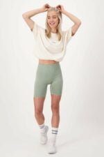 short groen_Fullbody_jpg_3