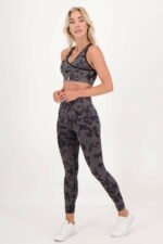 Tarnfarbe schwarz_Fullbody_jpg_4