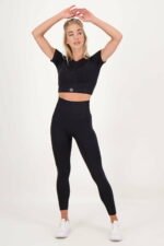 klassische Scrunch-Leggings schwarz Teil 4_Fullbody_jpg_4