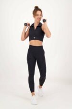 Rippe schwarz_Fullbody_jpg_12