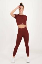 scrunch top km bruin_Fullbody_jpg_3