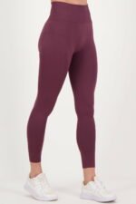 classic bordeaux_Front lower_jpg_6