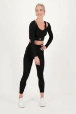 P230131093119_Fullbody_jpg_4