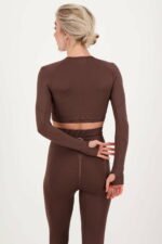 Kontur braun_Vorderseite oben_jpg_10