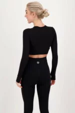 Kontur schwarz_Vorderseite oben_jpg_10