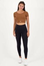 tops diverse_Fullbody_jpg_8