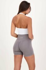 v halter wit scrunch short grijs_Voorkant boven_jpg_6