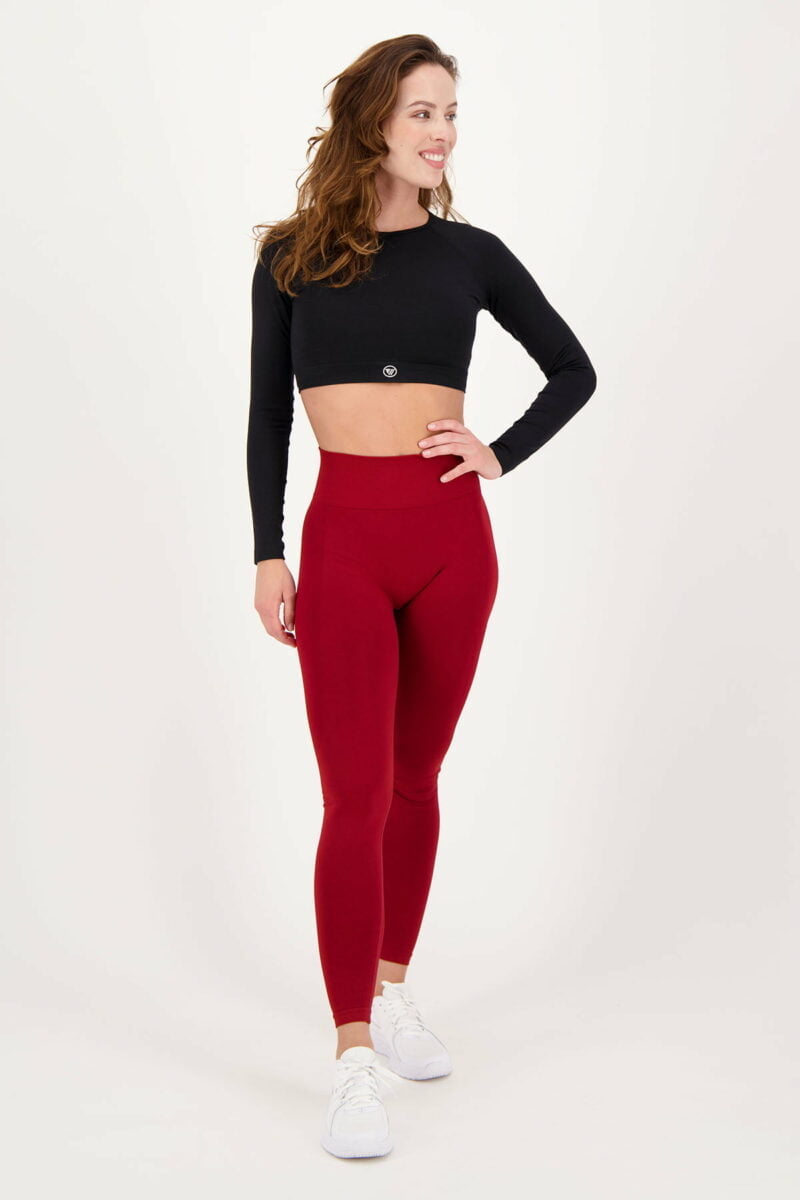 unique bordeaux_Fullbody_jpg_2