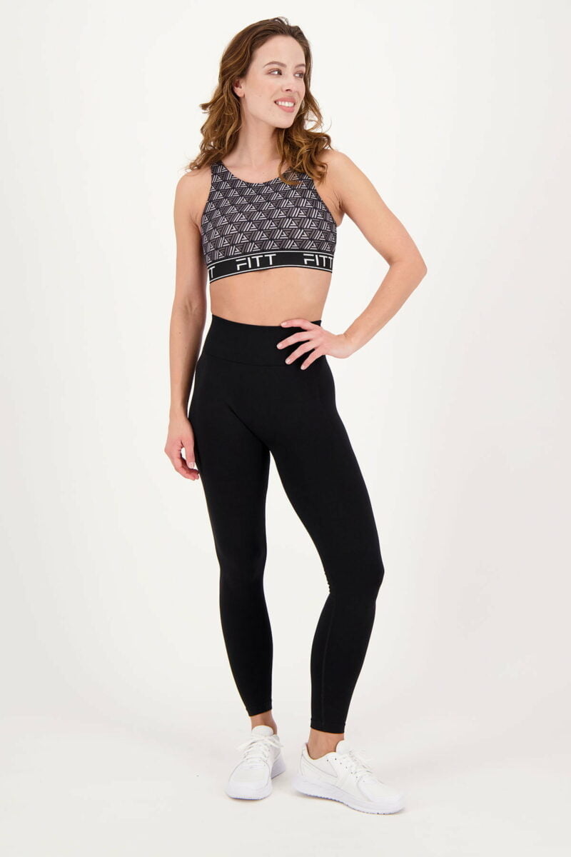 unique zwart_P240222125656_Fullbody_jpg_3