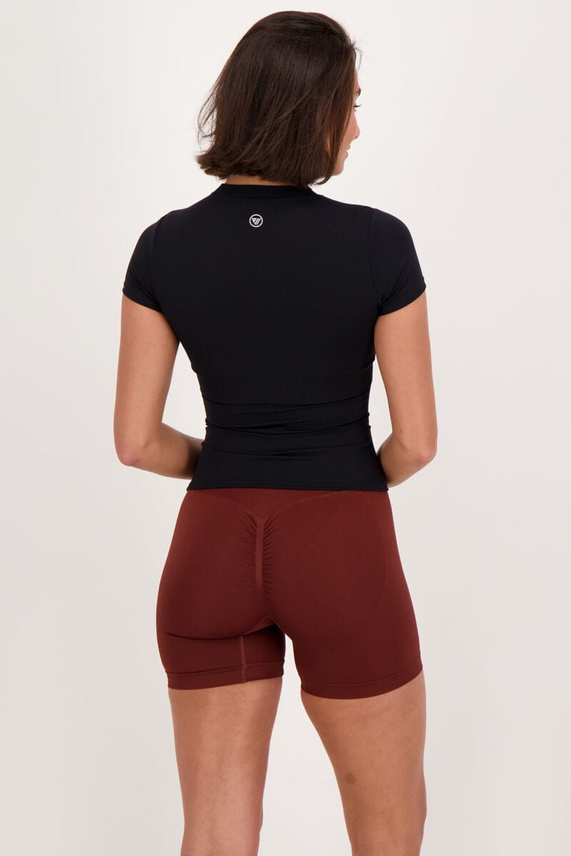 topje new zwart classic short wijn_Voorkant boven_jpg_7