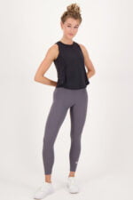 t-shirt zwart_Fullbody_jpg_3