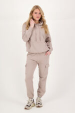 cloudy cargo jogger_Fullbody_jpg_3