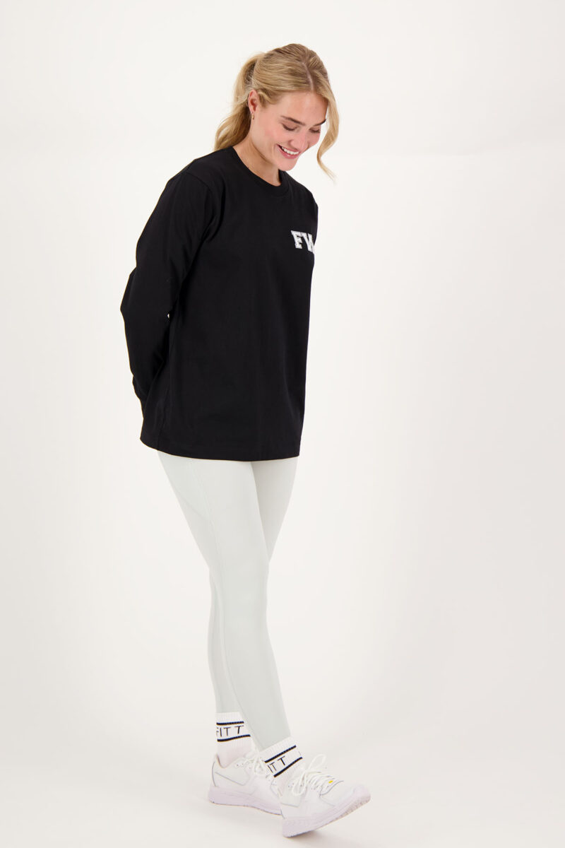 varsity zwart_Fullbody_jpg_5