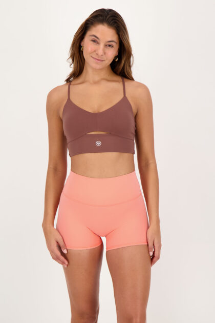 Bloom cross BH hazelnut