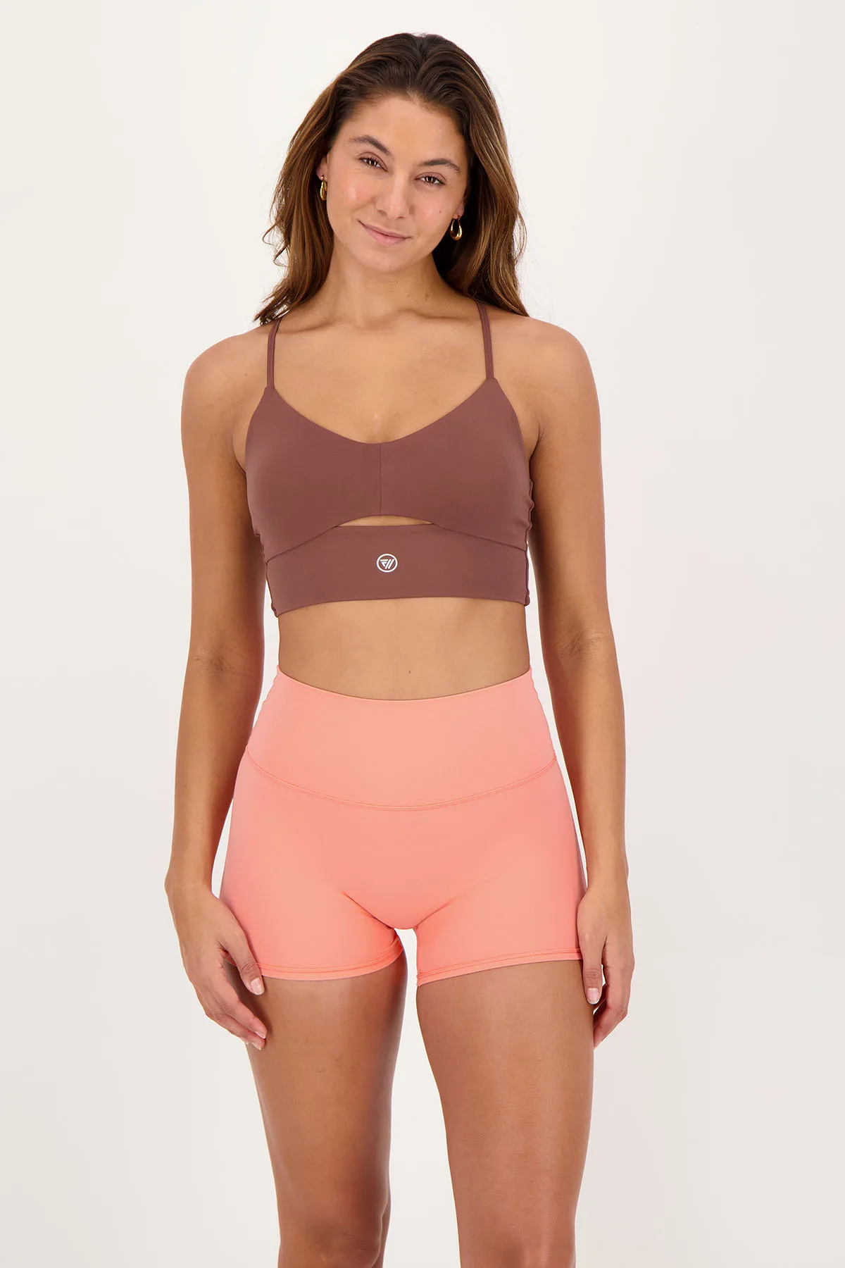 Bloom cross BH hazelnut