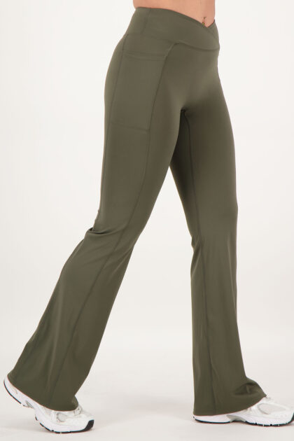 V-Flared Pocket Legging Dark Olive