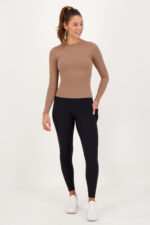 running t zwart_Fullbody_jpg_13